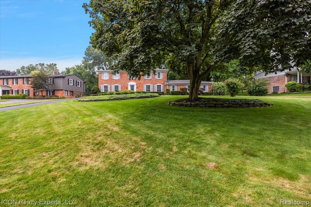 746 Birch Tree Lane, Rochester Hills, MI 48306 — Photo 4
