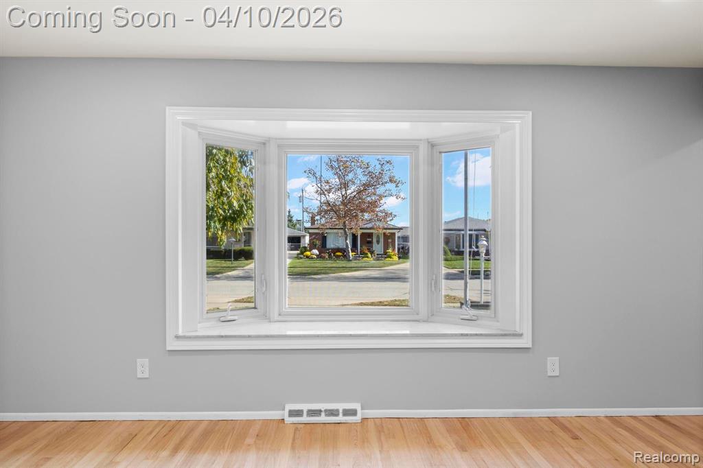 6171 Kingsbury Street, Dearborn Heights, MI 48127 — Photo 7