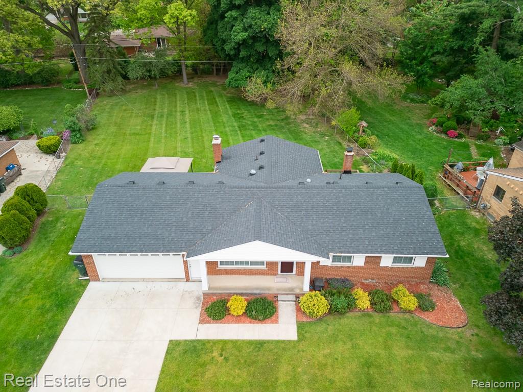 53216 Bruce Hill Drive, Shelby Twp, MI 48316 — Photo 33