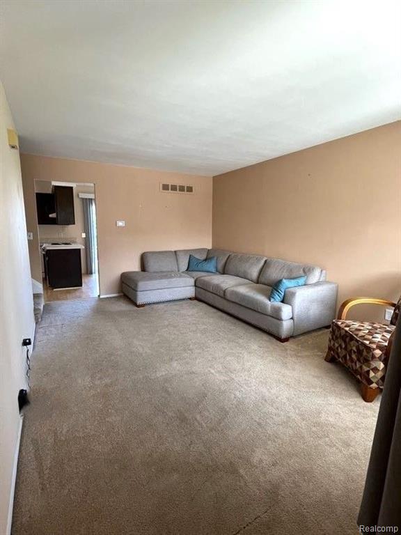 352 HAMPTON, South Lyon, MI 48178 — Photo 7