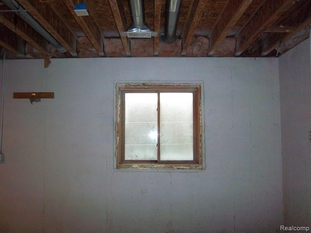 5868 S LOVEJOY Road, Perry, MI 48872 — Photo 25