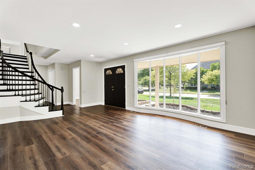 40206 Ashland Drive, Sterling Heights, MI 48313 — Photo 10