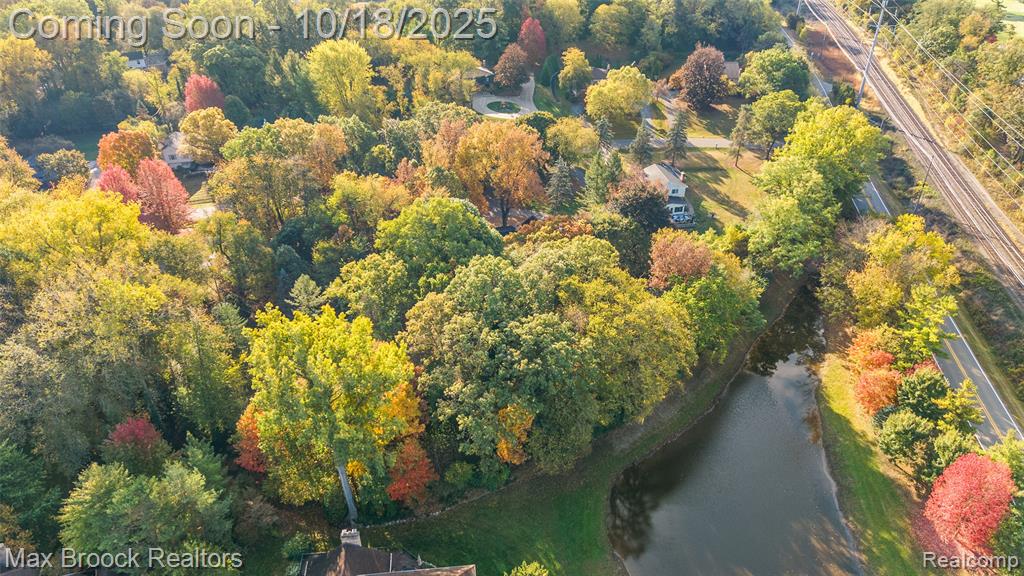 521 Kingsley Trail, Bloomfield Hills, MI 48304 — Photo 45