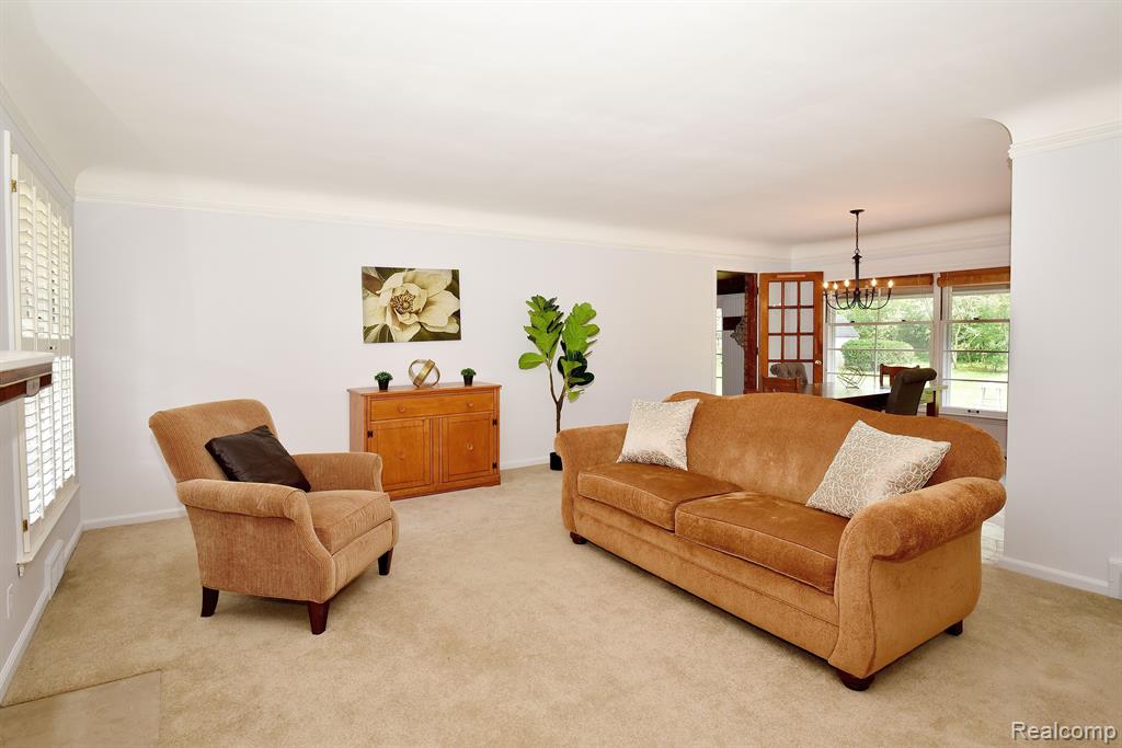 4126 N FULTON Place, Royal Oak, MI 48073 — Photo 6