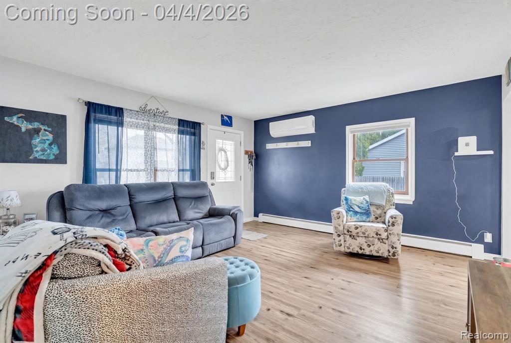 527 Turrill Avenue, Lapeer, MI 48446 — Photo 8