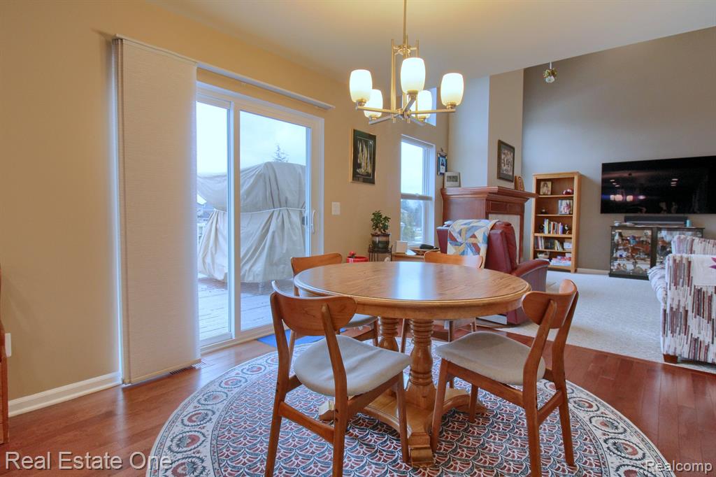 29924 MAGNOLIA Drive, New Hudson, MI 48165 — Photo 10