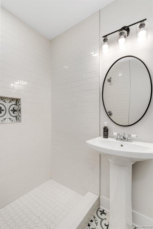 907 UNIVERSITY PL, Grosse Pointe, MI 48230 — Photo 25