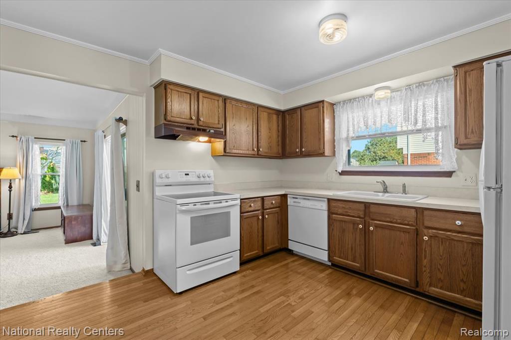 8451 Mannington Road, Canton, MI 48187 — Photo 12