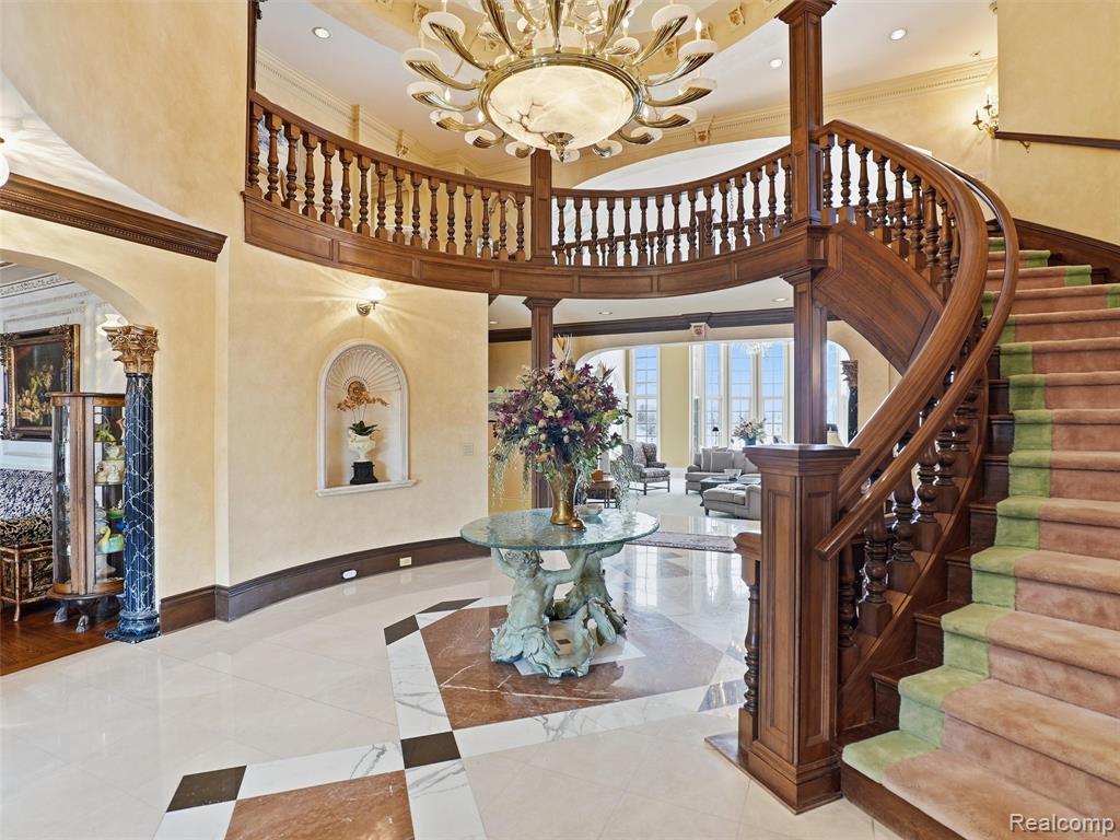 3075 Heron Pointe Drive, Bloomfield Hills, MI 48302 — Photo 24