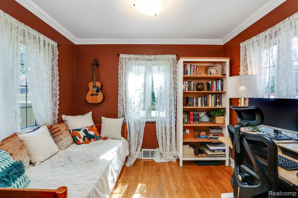 479 CLOVERLY Road, Grosse Pointe Farms, MI 48236 — Photo 14