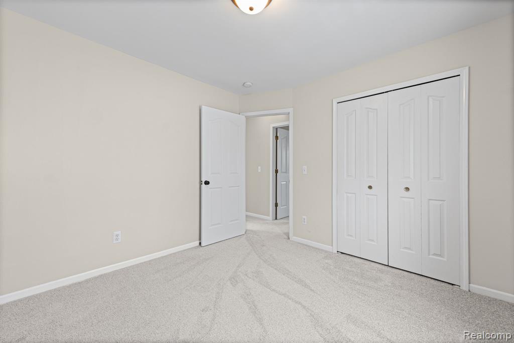 840 Cross Circle, Oxford, MI 48371 — Photo 31