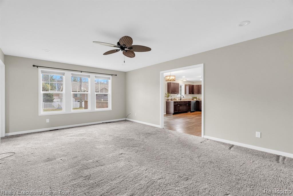 4080 Lancaster Drive, Fort Gratiot, MI 48059 — Photo 6