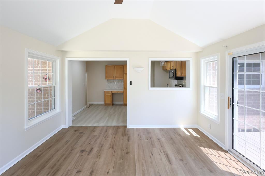 9858 FAIRBANKS Street, Van Buren, MI 48111 — Photo 14