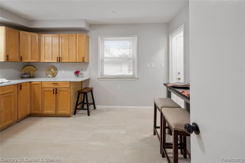9259 W Outer Drive, Detroit, MI 48219 — Photo 14