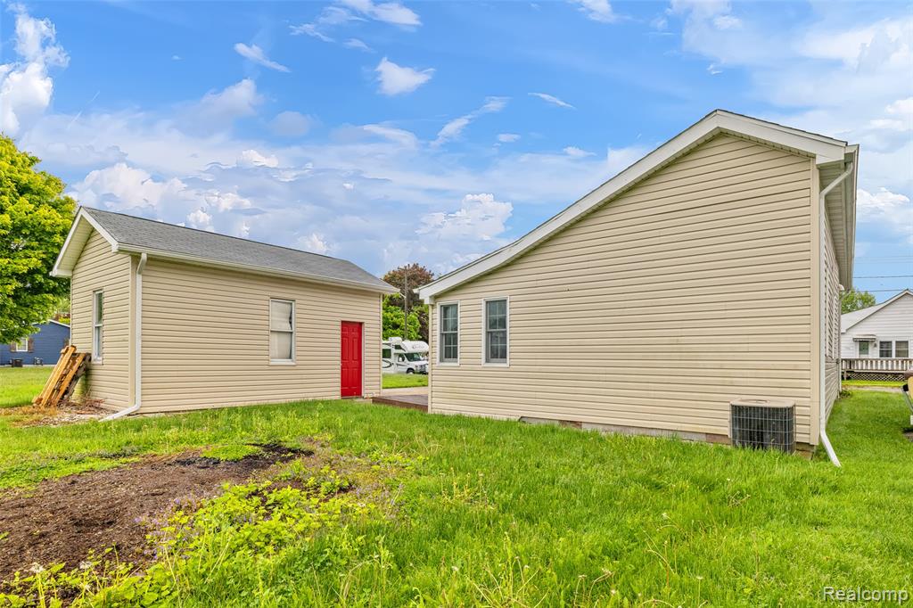 620 Robertson Street, Marine, MI — Photo 3