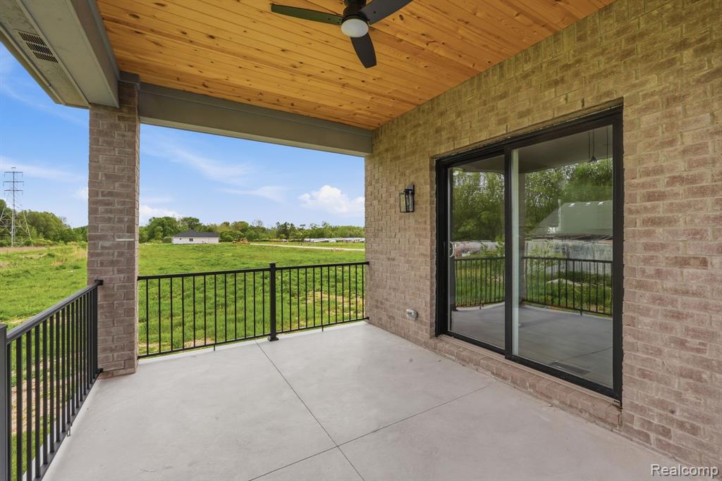 50976 Remar Farms Dr, Macomb, MI 48042 — Photo 26