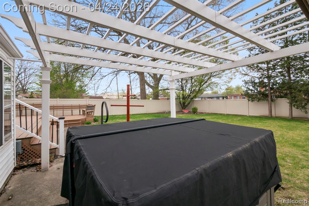 14036 Longtin Street, Southgate, MI 48195 — Photo 9