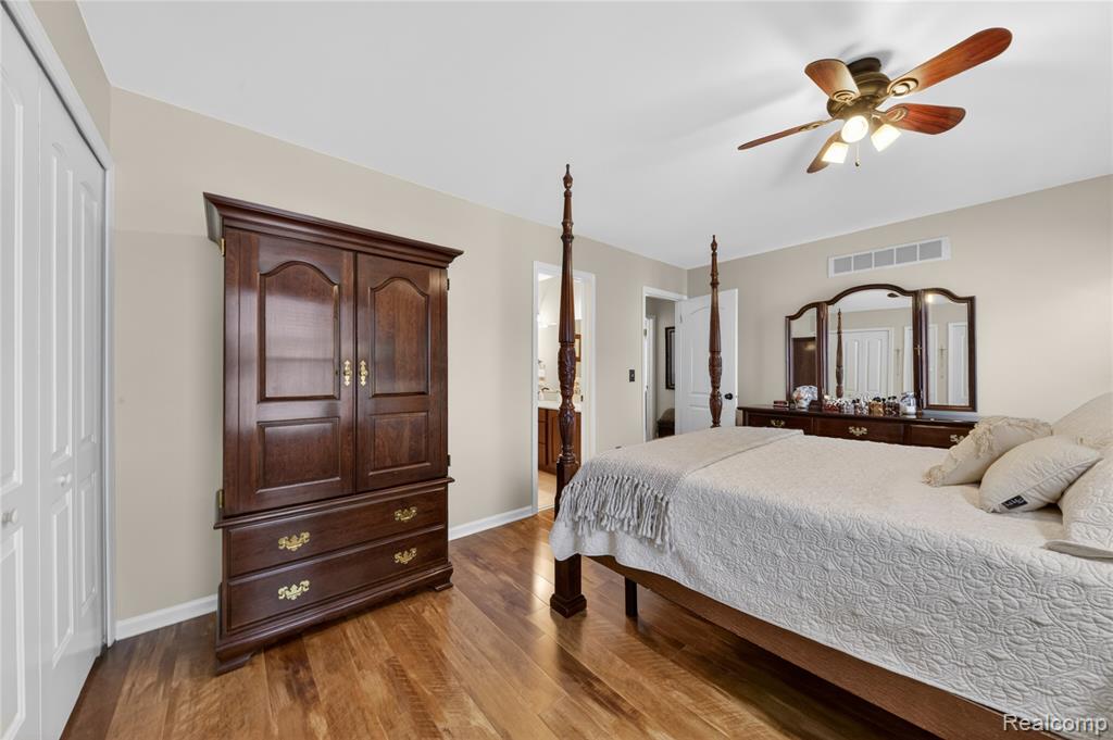 44570 Ridgefield Road, Canton, MI 48188 — Photo 21