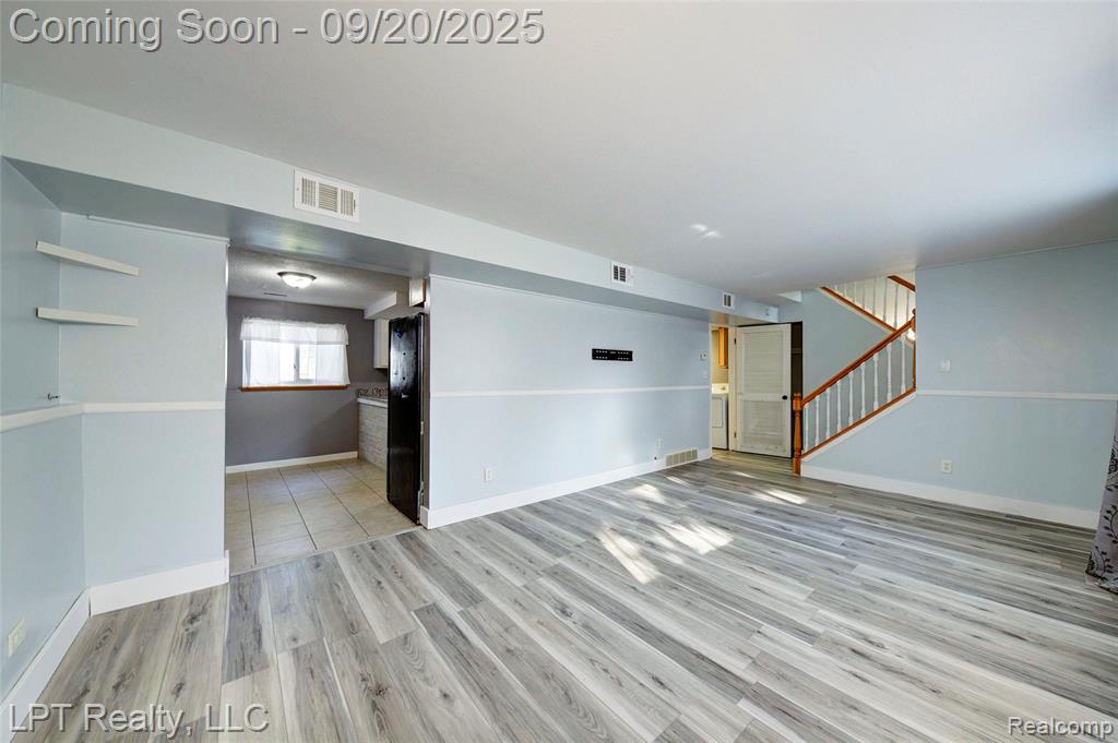 4476 Weddel Street, Dearborn Heights, MI 48125 — Photo 28