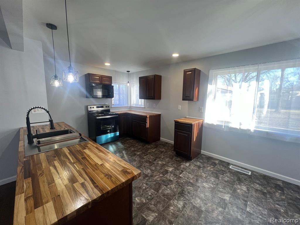 6038 NATCHEZ Drive, Mount Morris, MI 48458 — Photo 14