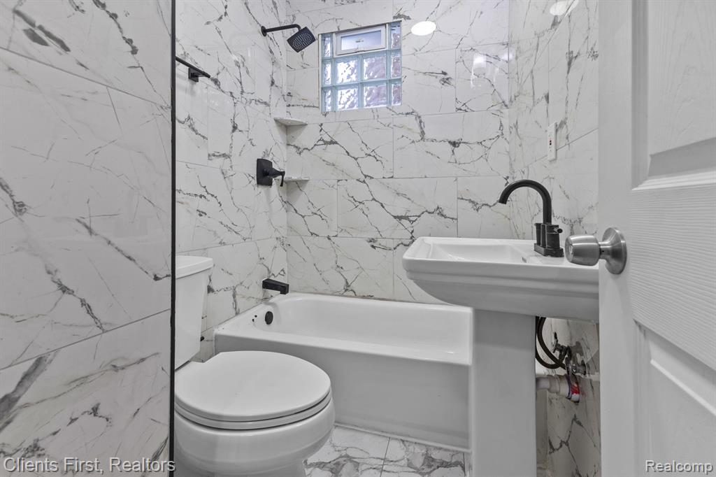 7319 Wykes Street, Detroit, MI 48210 — Photo 17