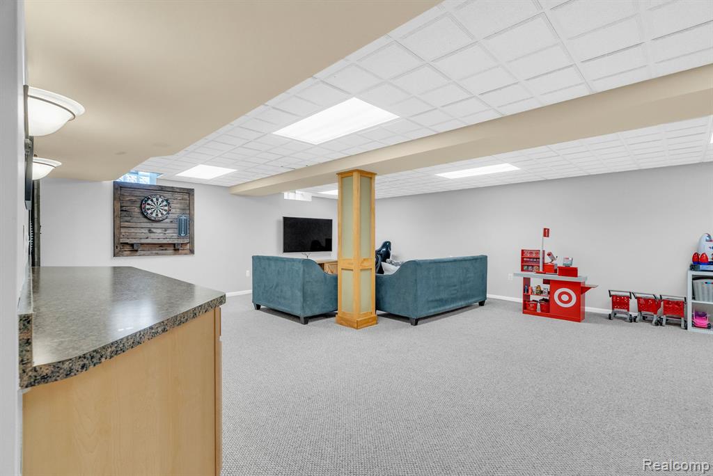 5610 Ortman Drive, Sterling Heights, MI 48314 — Photo 33