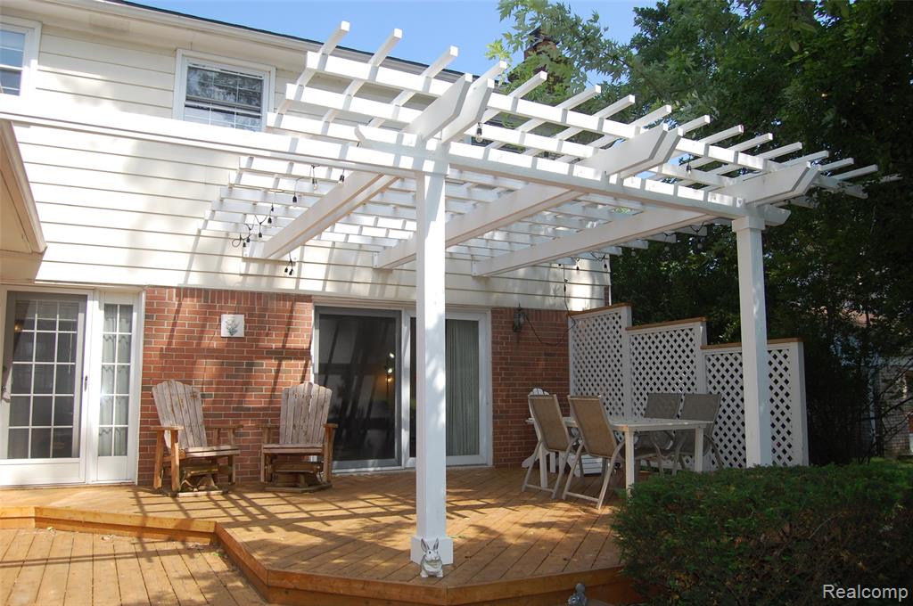 6560 Perham Drive, West Bloomfield, MI — Photo 13