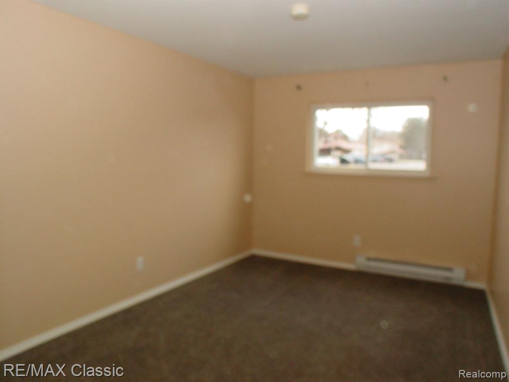 7572 WOODVIEW ST, 1, Westland, MI — Photo 15