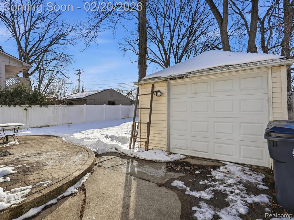 4033 Ellwood Avenue, Berkley, MI 48072 — Photo 19