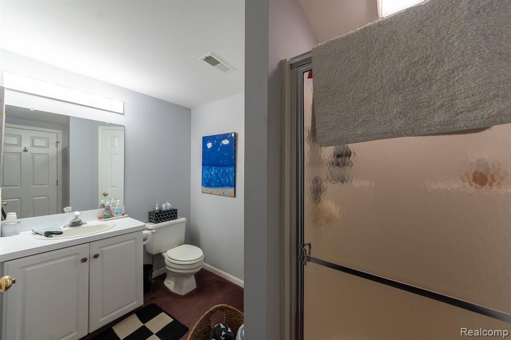 2321 Pine Hollow, Brighton, MI 48114 — Photo 32