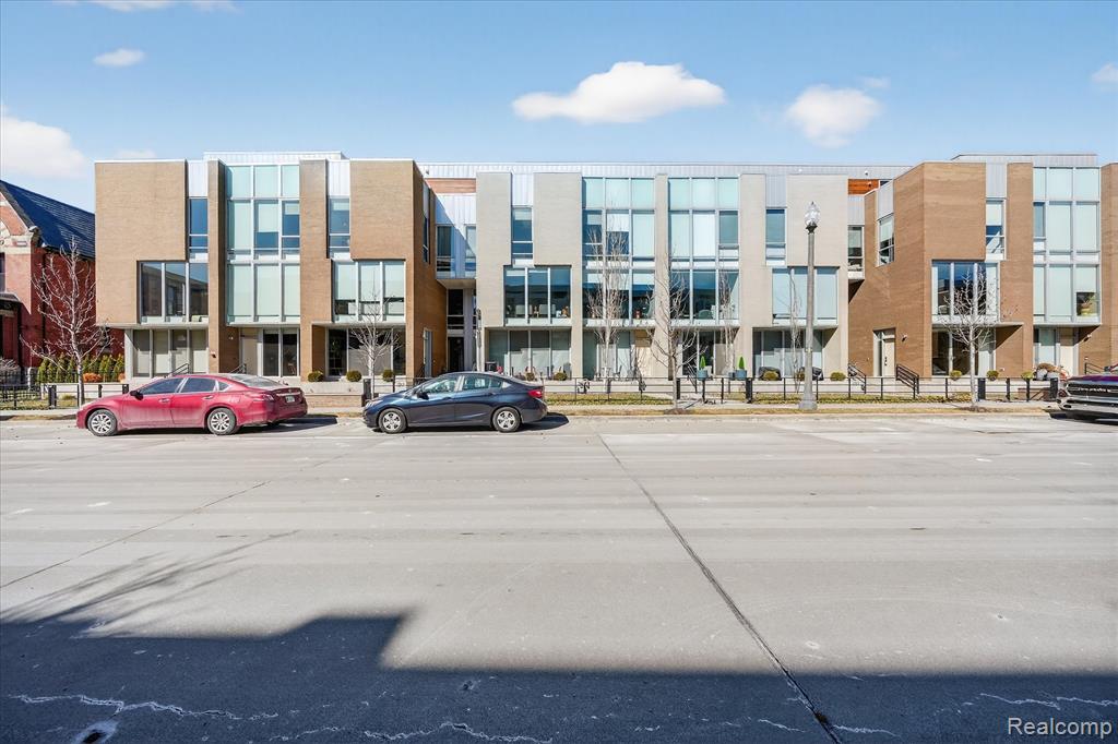 229 Alfred Street - Photo 2