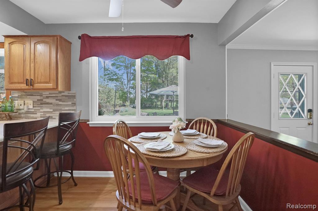 430 CHESTER Court, South Lyon, MI 48178 — Photo 20