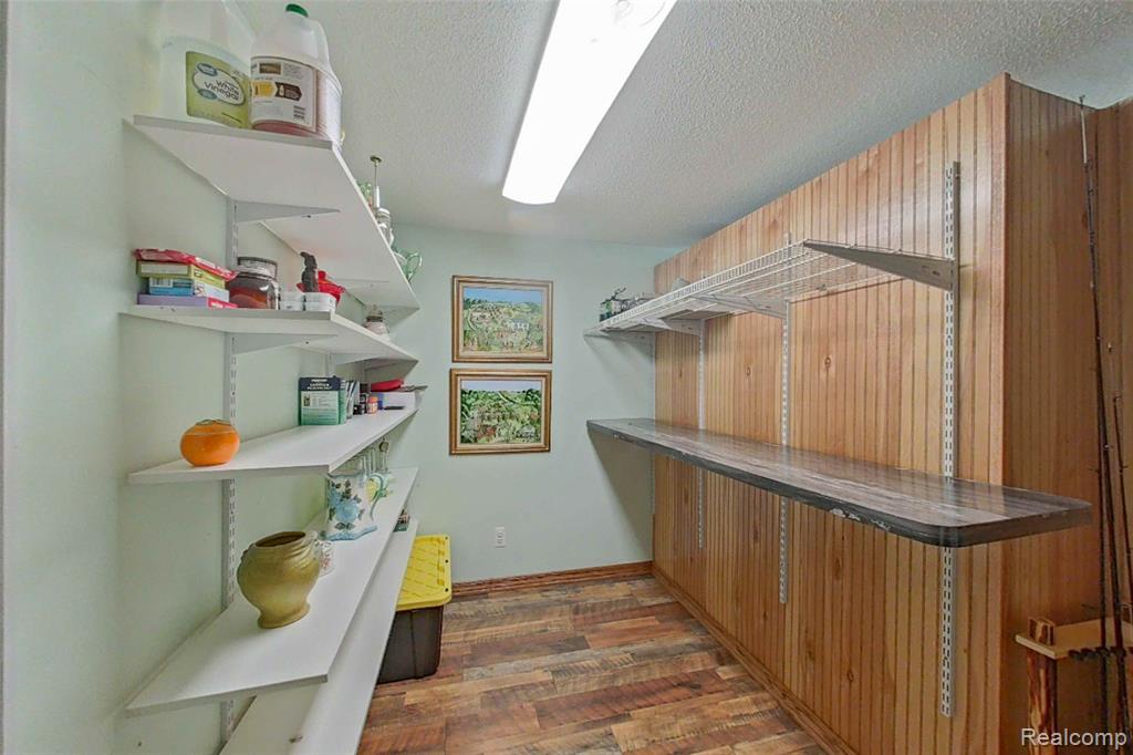 5920 CAMPBELL CORNERS Drive, Howell, MI 48855 — Photo 15