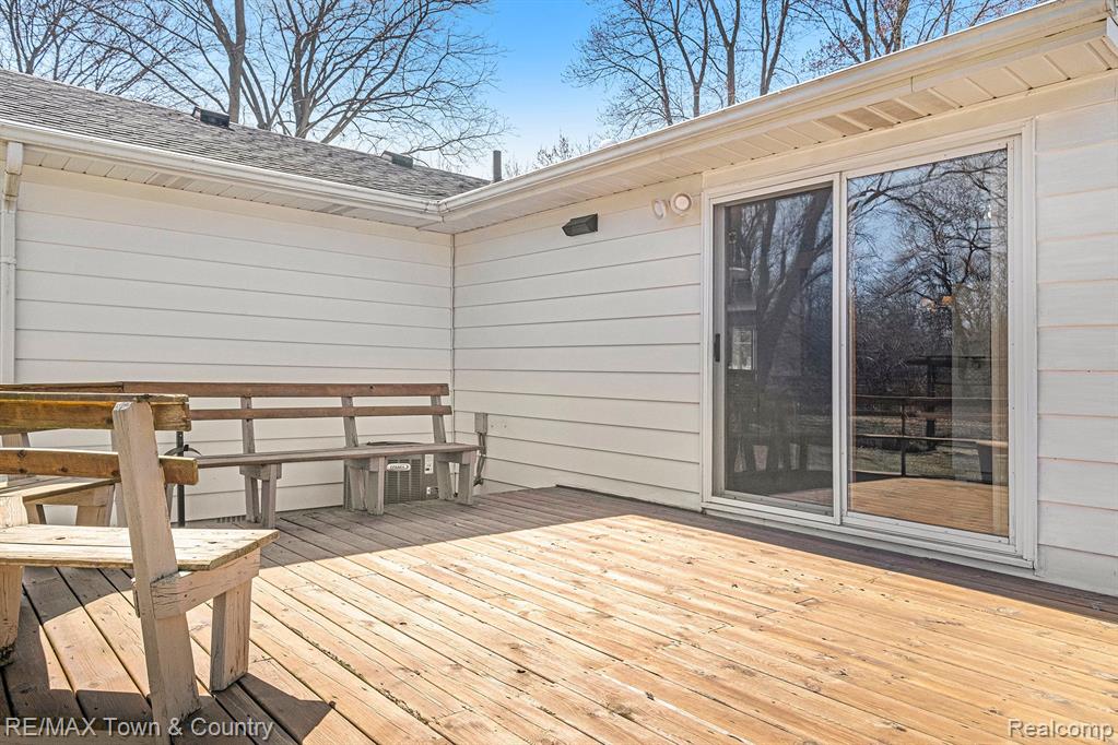 440 CRESTVIEW Street, Flushing, MI 48433 — Photo 25