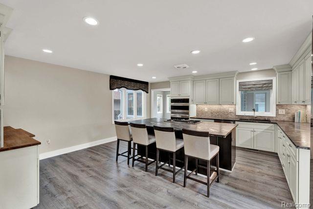 410 CATALPA Drive, Birmingham, MI 48009 — Photo 9