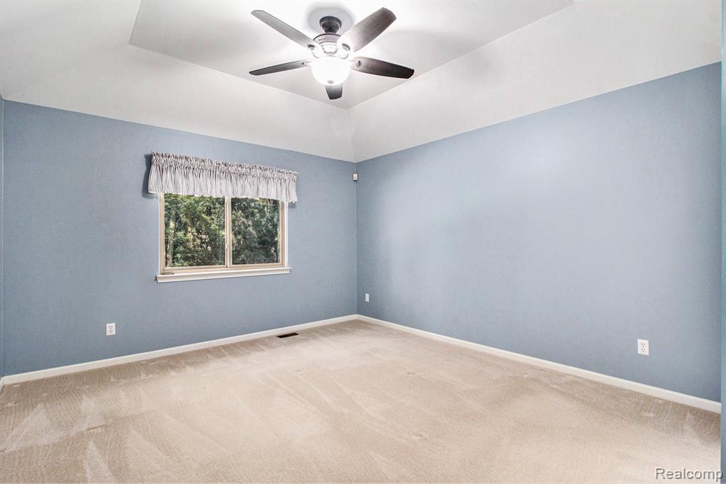 44293 La Domain Drive, Sterling Heights, MI 48314 — Photo 12