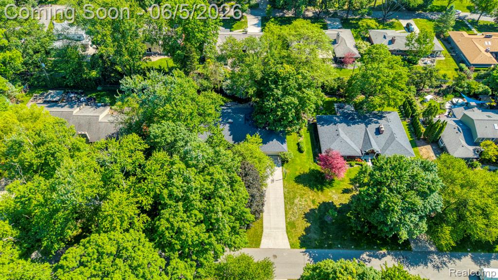 19141 Warwick Street, Franklin, MI 48025 — Photo 47