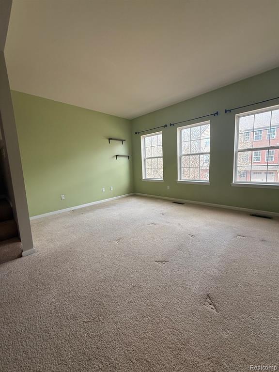 1618 RED HICKORY, Howell, MI 48855 — Photo 8