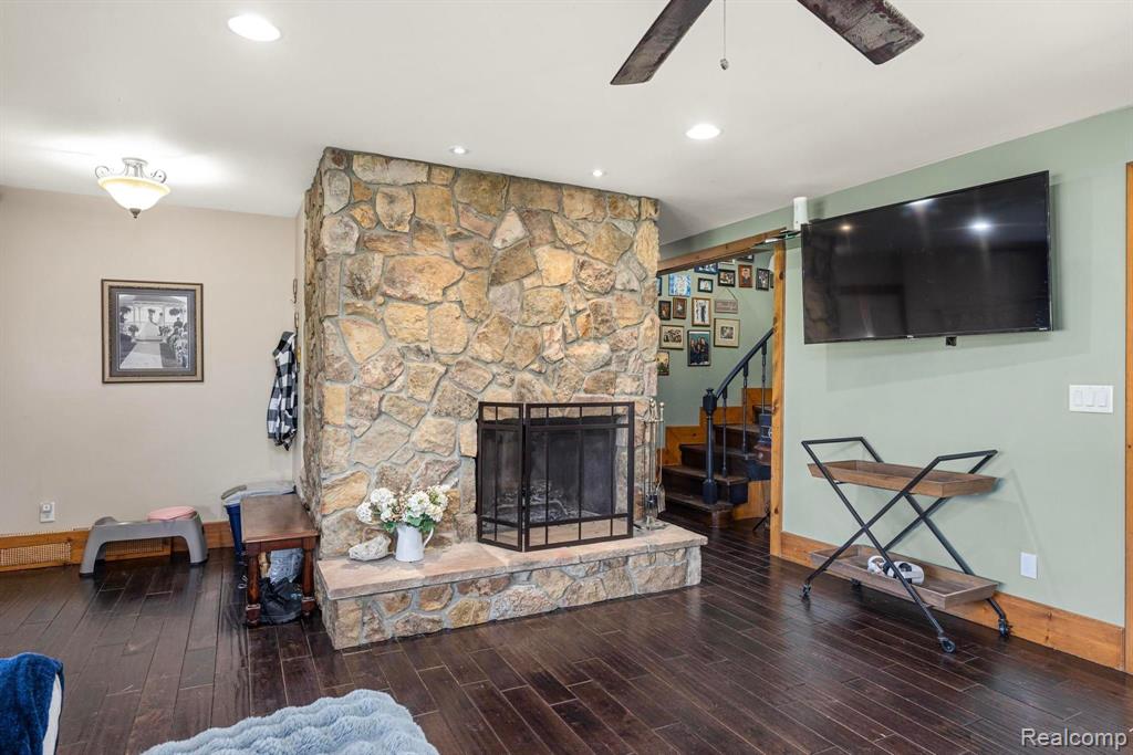3985 Wadhams Road, China, MI — Photo 10