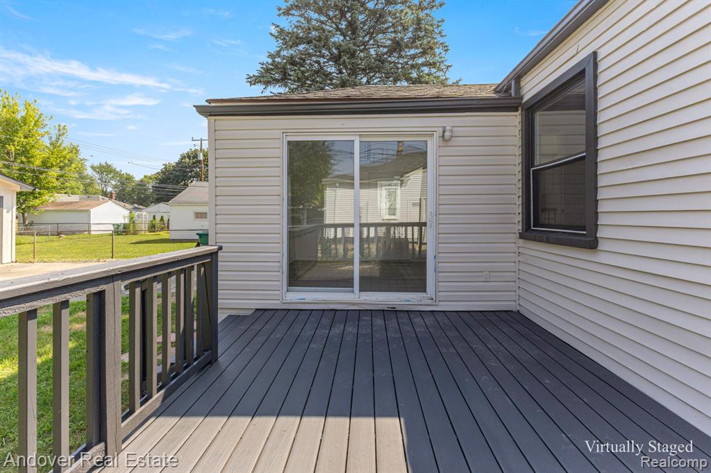 30924 Barton Street, Garden City, MI — Photo 26