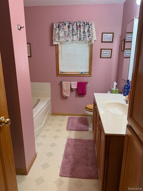 4338 Mertz Road, Mayville Vlg, MI 48744 — Photo 12
