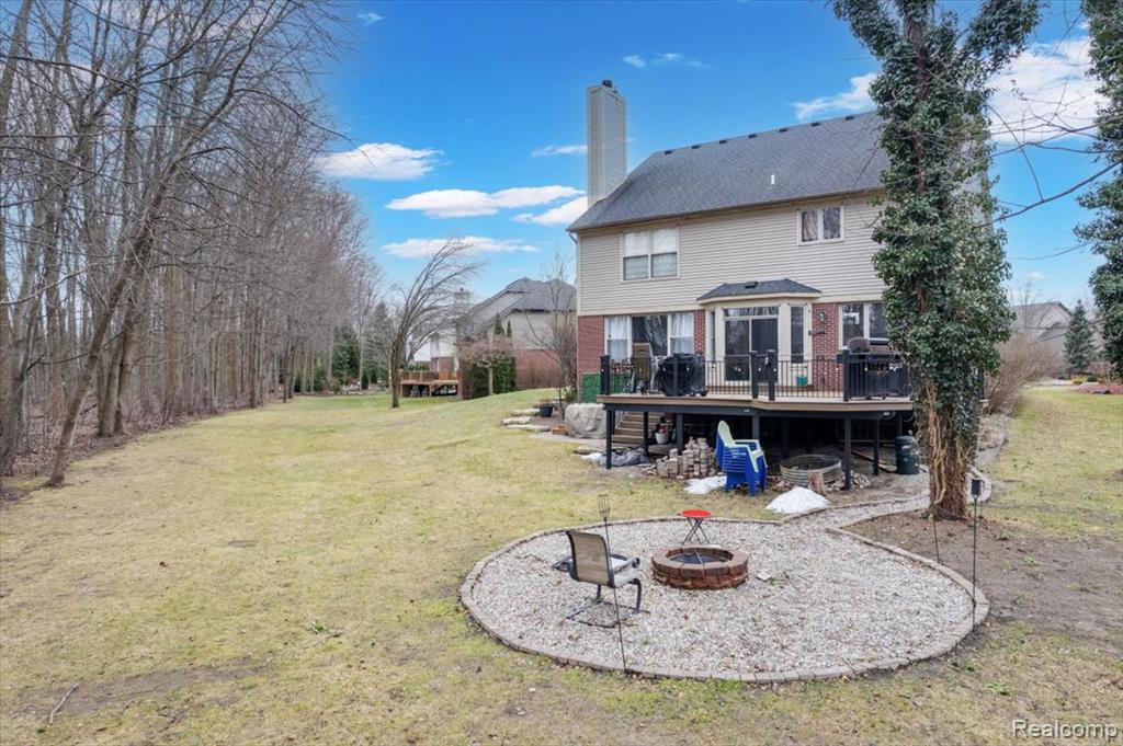 54424 Maple Creek Court, Shelby Twp, MI 48316 — Photo 39