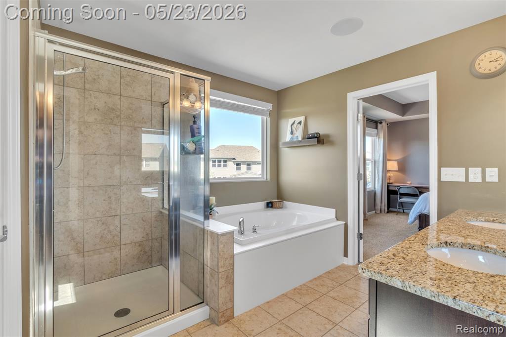 15745 Diamante Drive, Macomb, MI 48044 — Photo 38