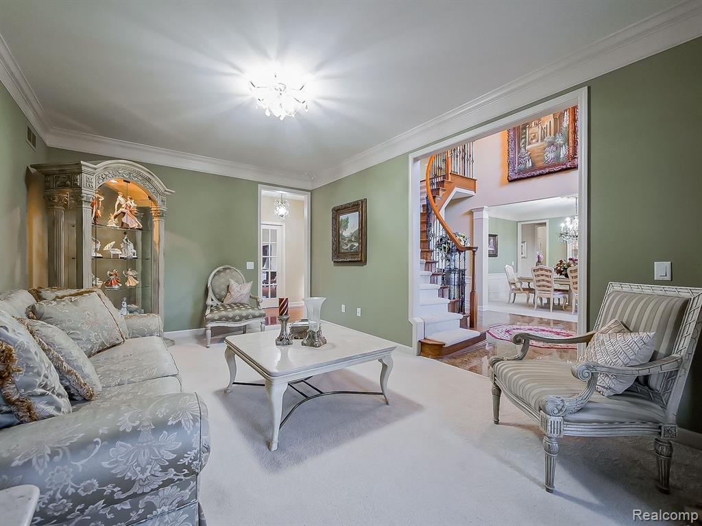 6866 CAMBRIDGE, West Bloomfield, MI — Photo 5