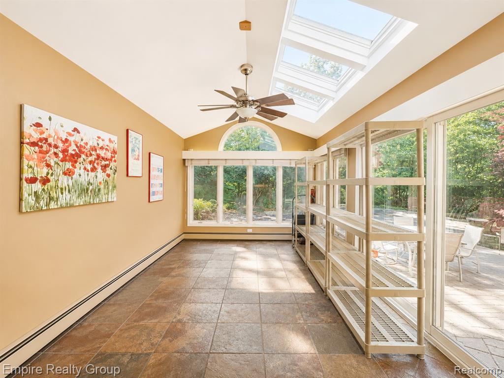 5005 Wing Lake Road, Bloomfield Hills, MI 48302 — Photo 20