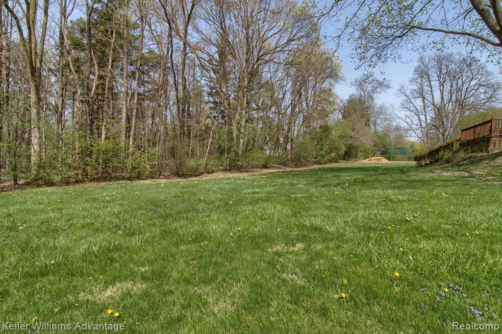 46895 BETTYHILL, Plymouth, MI 48170 — Photo 38