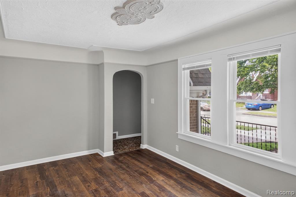 9297 McKinney Street, Detroit, MI 48224 — Photo 10