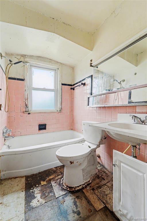 4537 Winifred Street, Wayne, MI 48184 — Photo 8