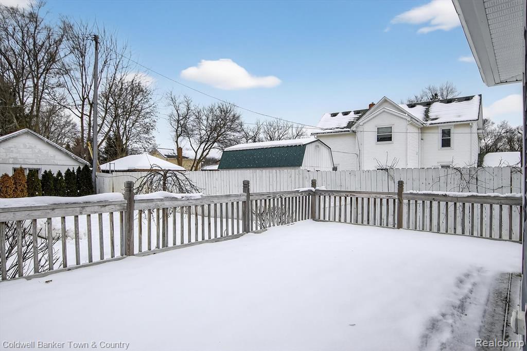 415 Putnam Street, Pinckney, MI 48169 — Photo 26