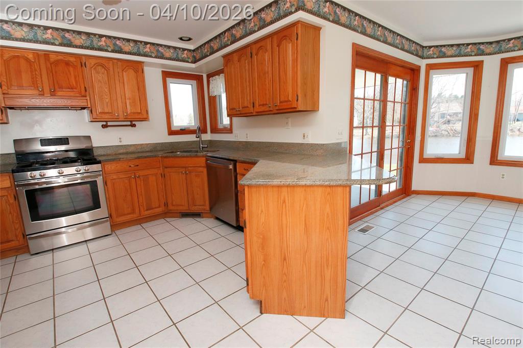 835 Winn Lake Road, Lapeer, MI 48446 — Photo 14